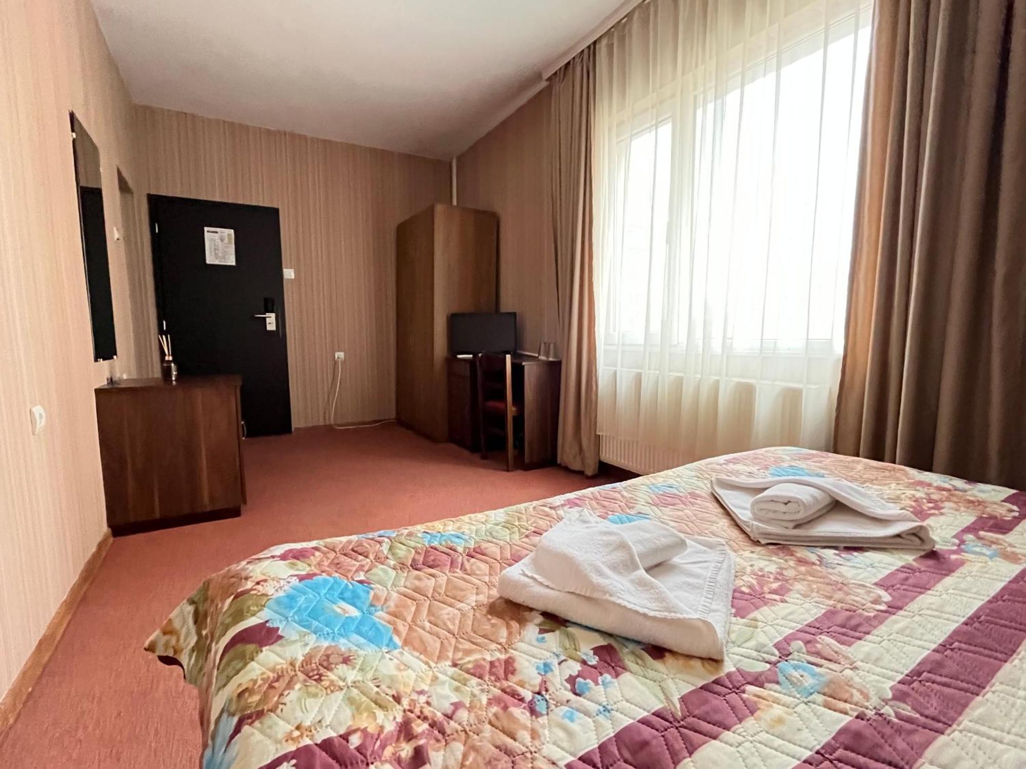 Park Hotel Ivailo Veliko Tarnovo Kamer foto