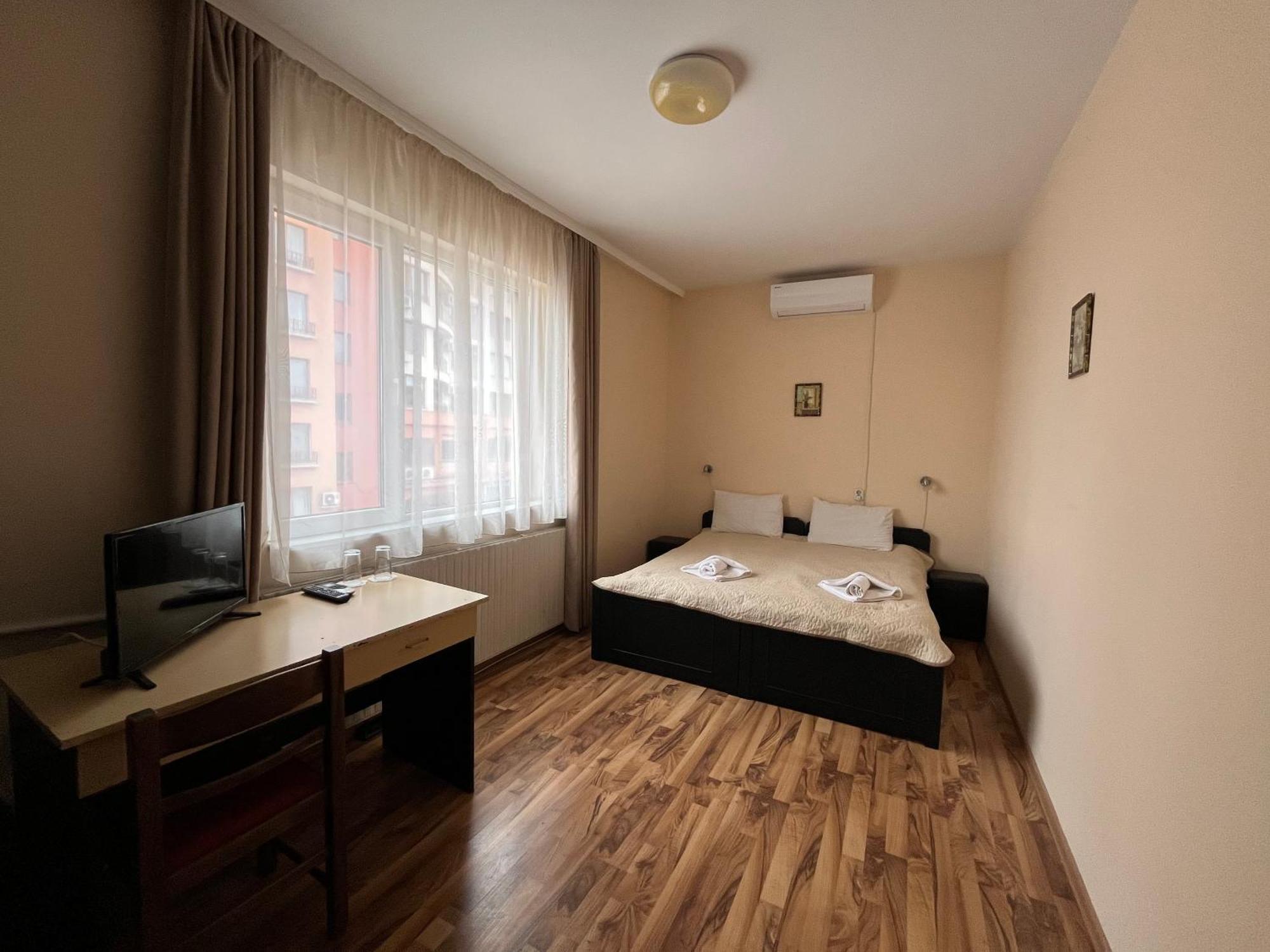 Park Hotel Ivailo Veliko Tarnovo Kamer foto