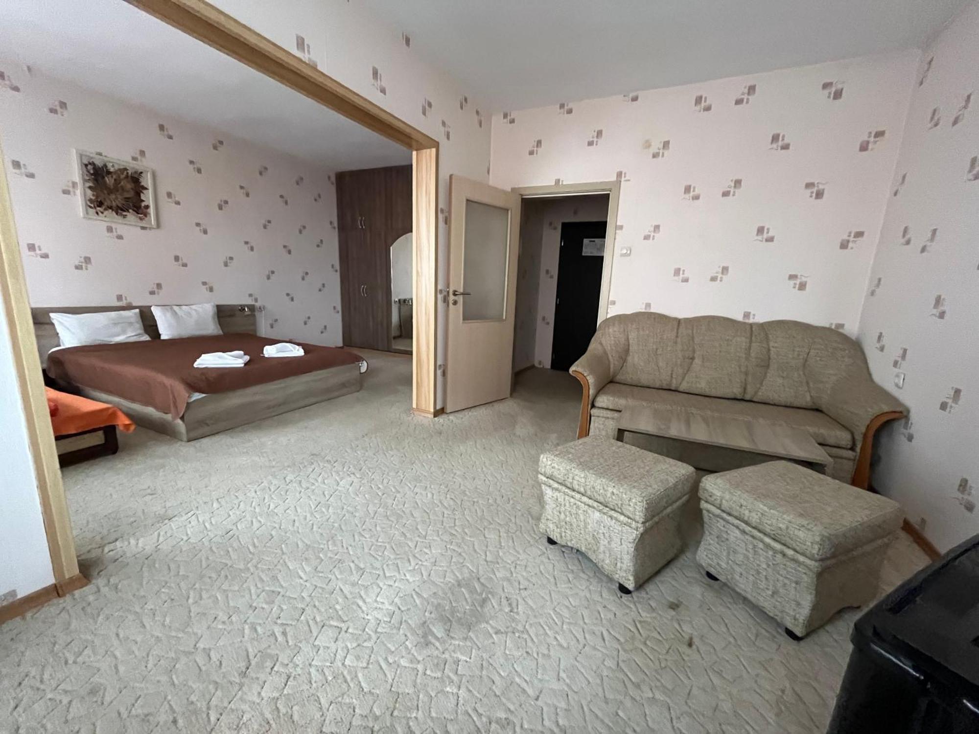 Park Hotel Ivailo Veliko Tarnovo Kamer foto